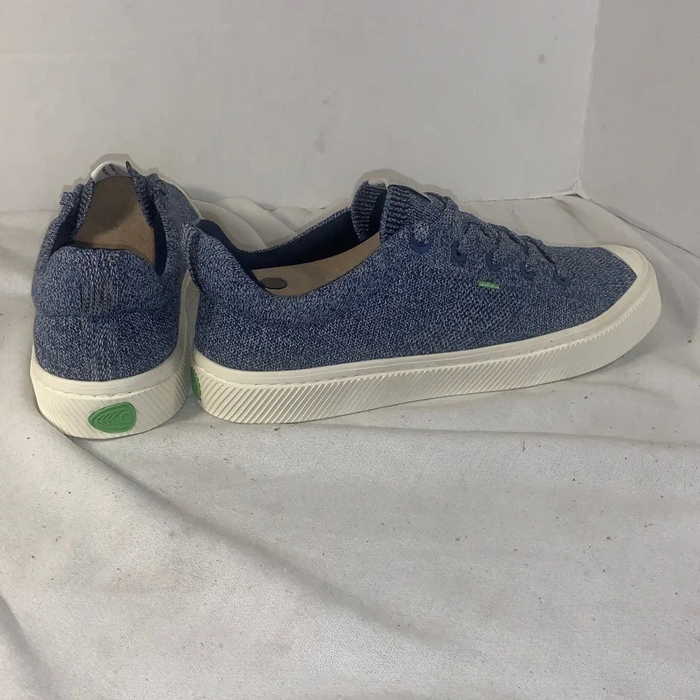 Cariuma IBI Denim Blue Knit Low-Top Sneakers